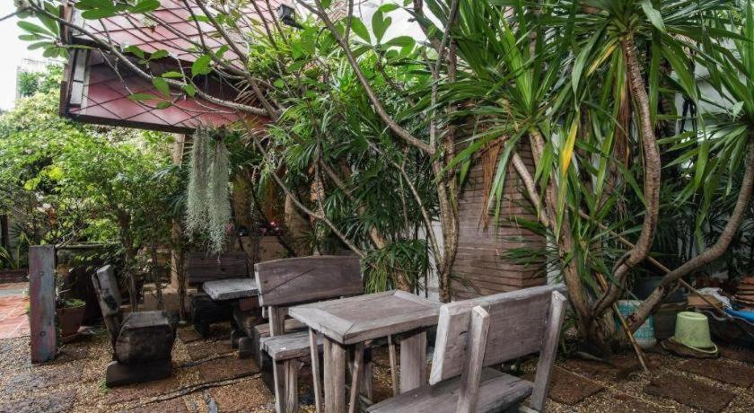 Chada Thai House Pattaya Exterior foto